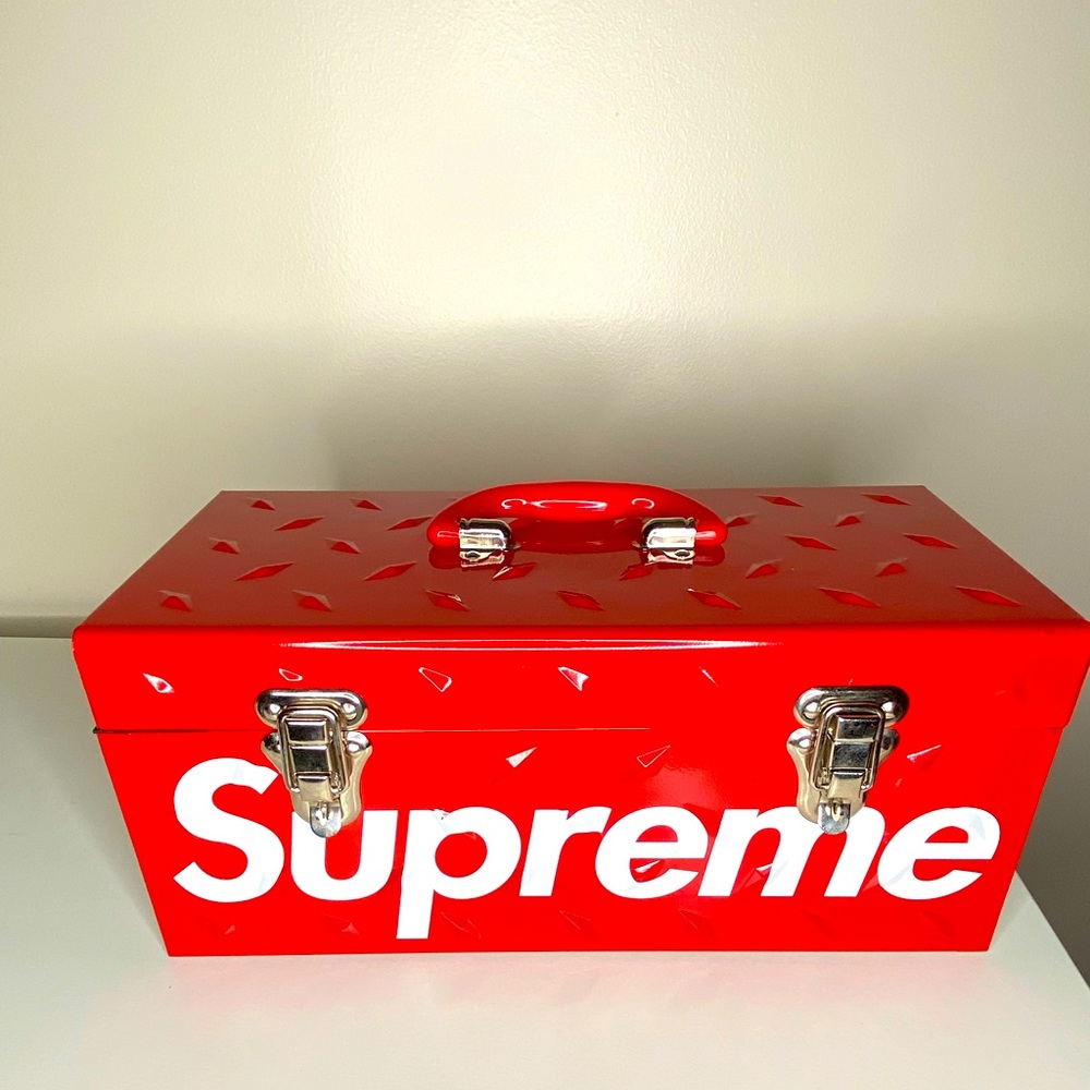 Supreme Case